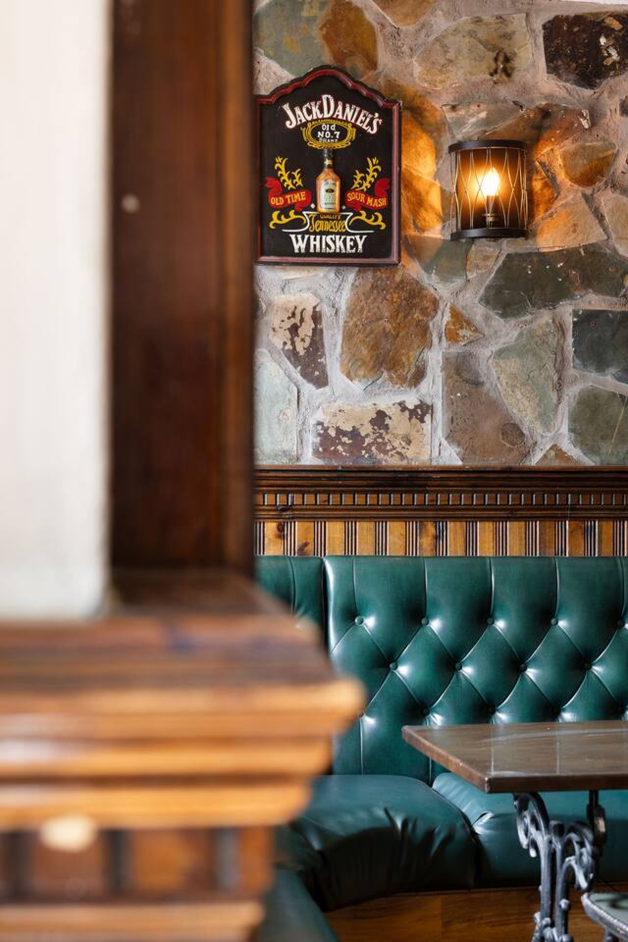 The Tavern | Private Pub & Luxury Group Retreat in Main St, Buchlyvie, Stirling FK8 3LX, UK - Property image 15 - VivreStays