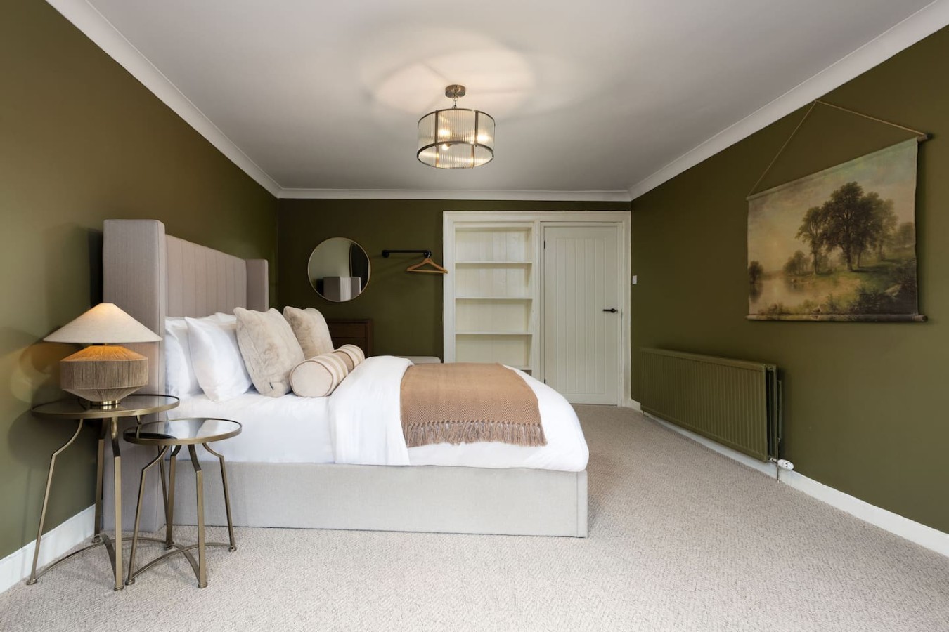 The Tavern | Private Pub & Luxury Group Retreat in Main St, Buchlyvie, Stirling FK8 3LX, UK - Property image 47 - VivreStays