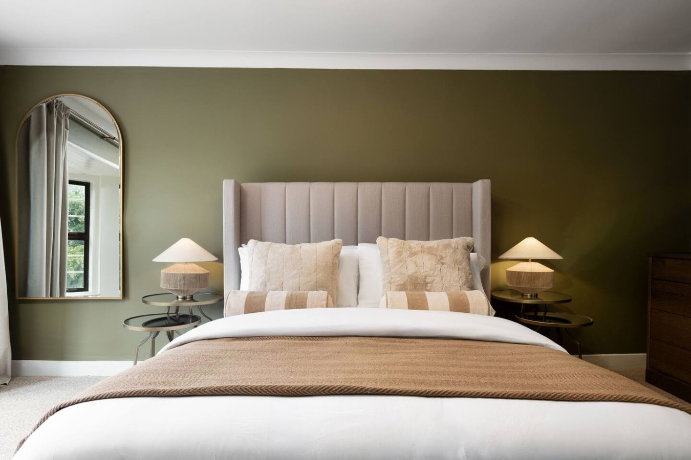 The Tavern | Private Pub & Luxury Group Retreat in Main St, Buchlyvie, Stirling FK8 3LX, UK - Property image 45 - VivreStays