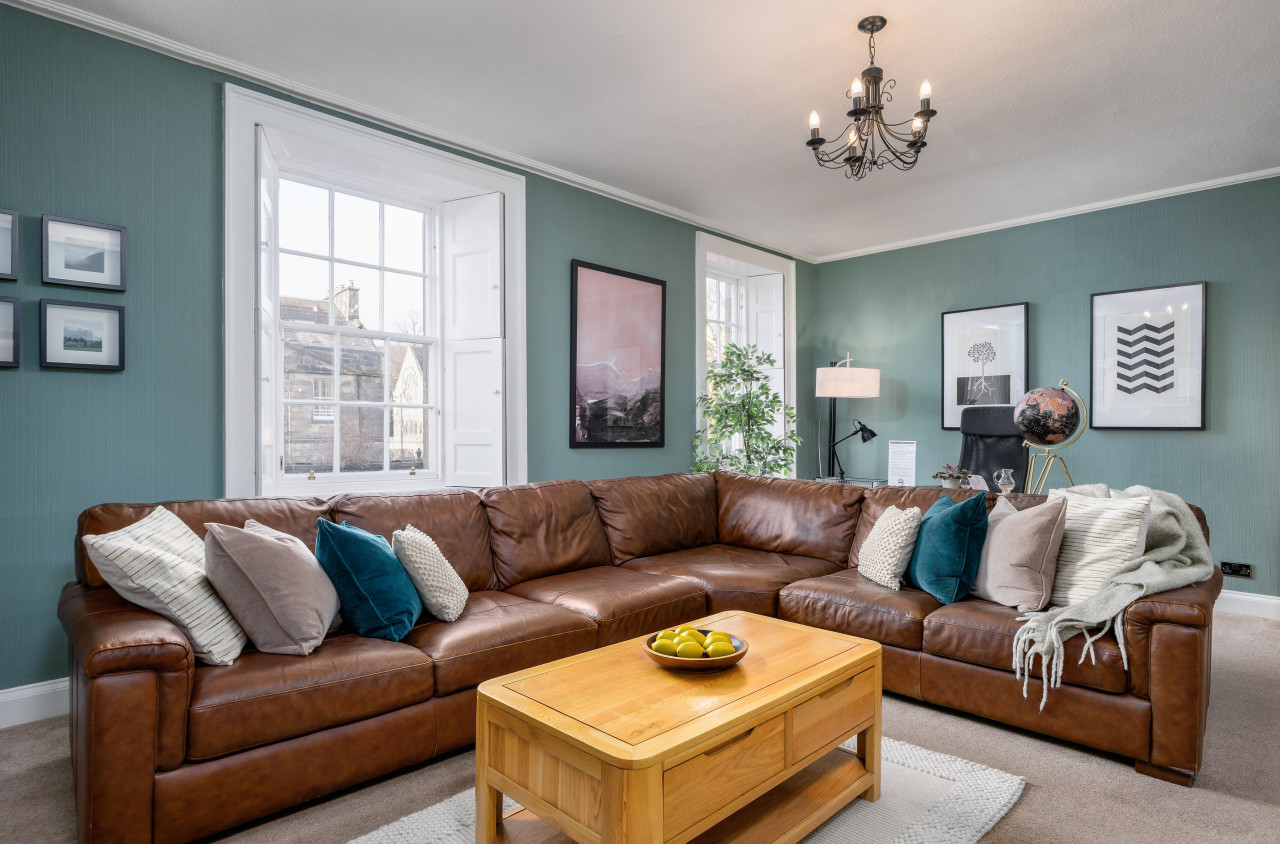 The Stirling Townhouse in 3 Allan Park, FK82QG, Stirling - Property image 3 - VivreStays