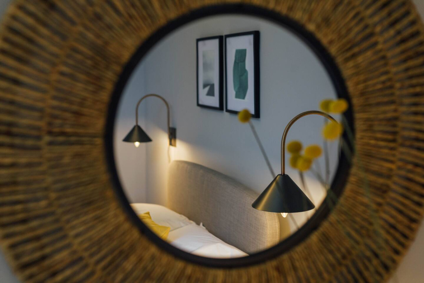 The Trossachs Apartment - Free Parking in 12 King Street - Property image 24 - VivreStays