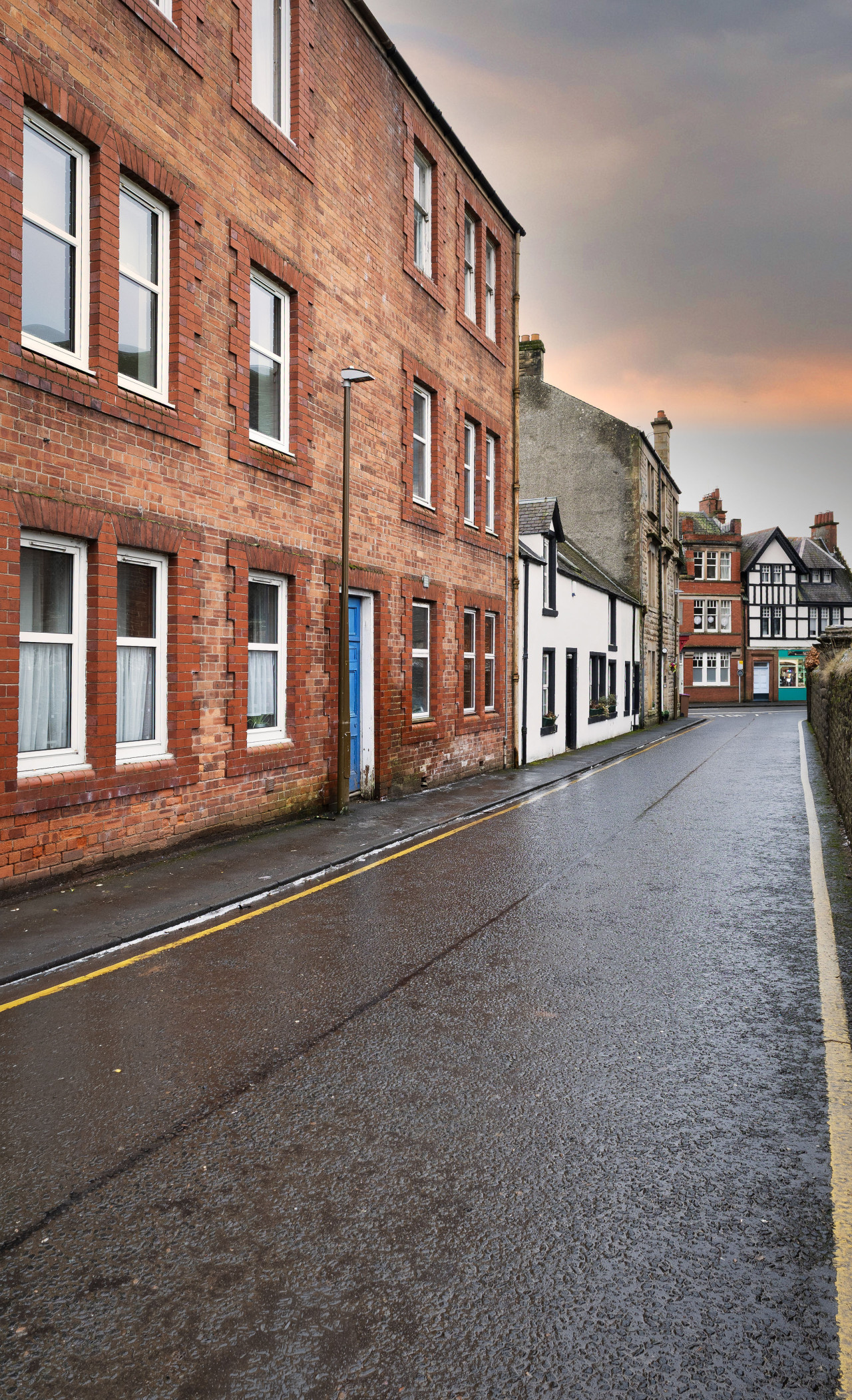 The Trossachs Apartment - Free Parking in 12 King Street - Property image 28 - VivreStays