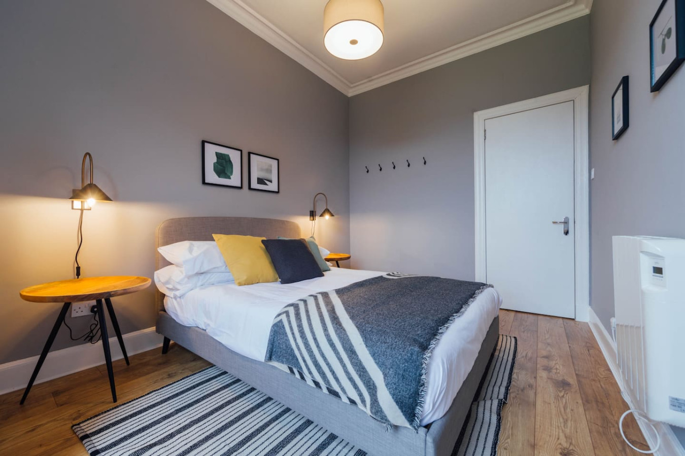 The Trossachs Apartment - Free Parking in 12 King Street - Property image 22 - VivreStays