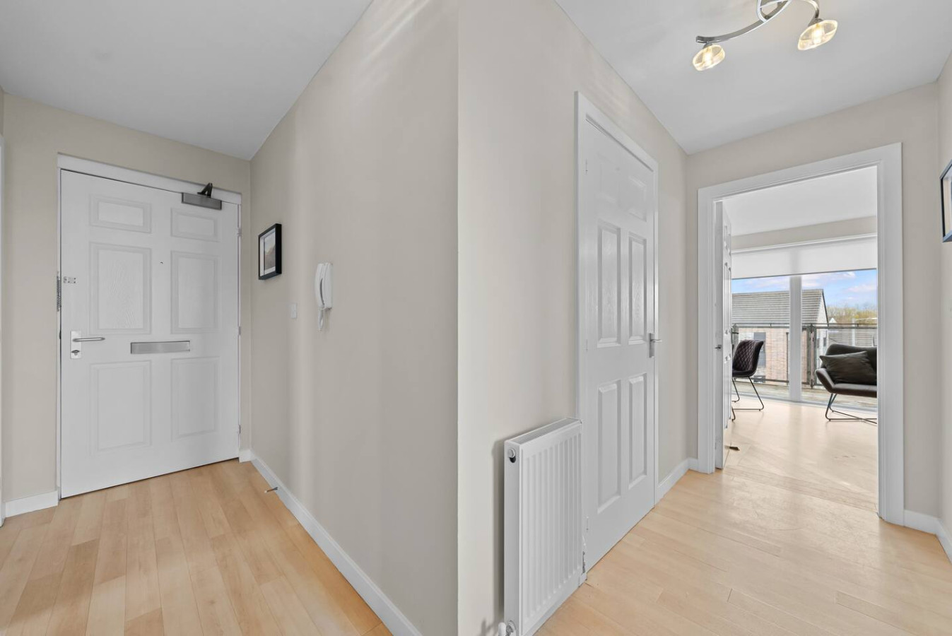 Wallace View 2 bedroom penthouse with free parking in 140 Raploch Road, FK81RS - Property image 40 - VivreStays