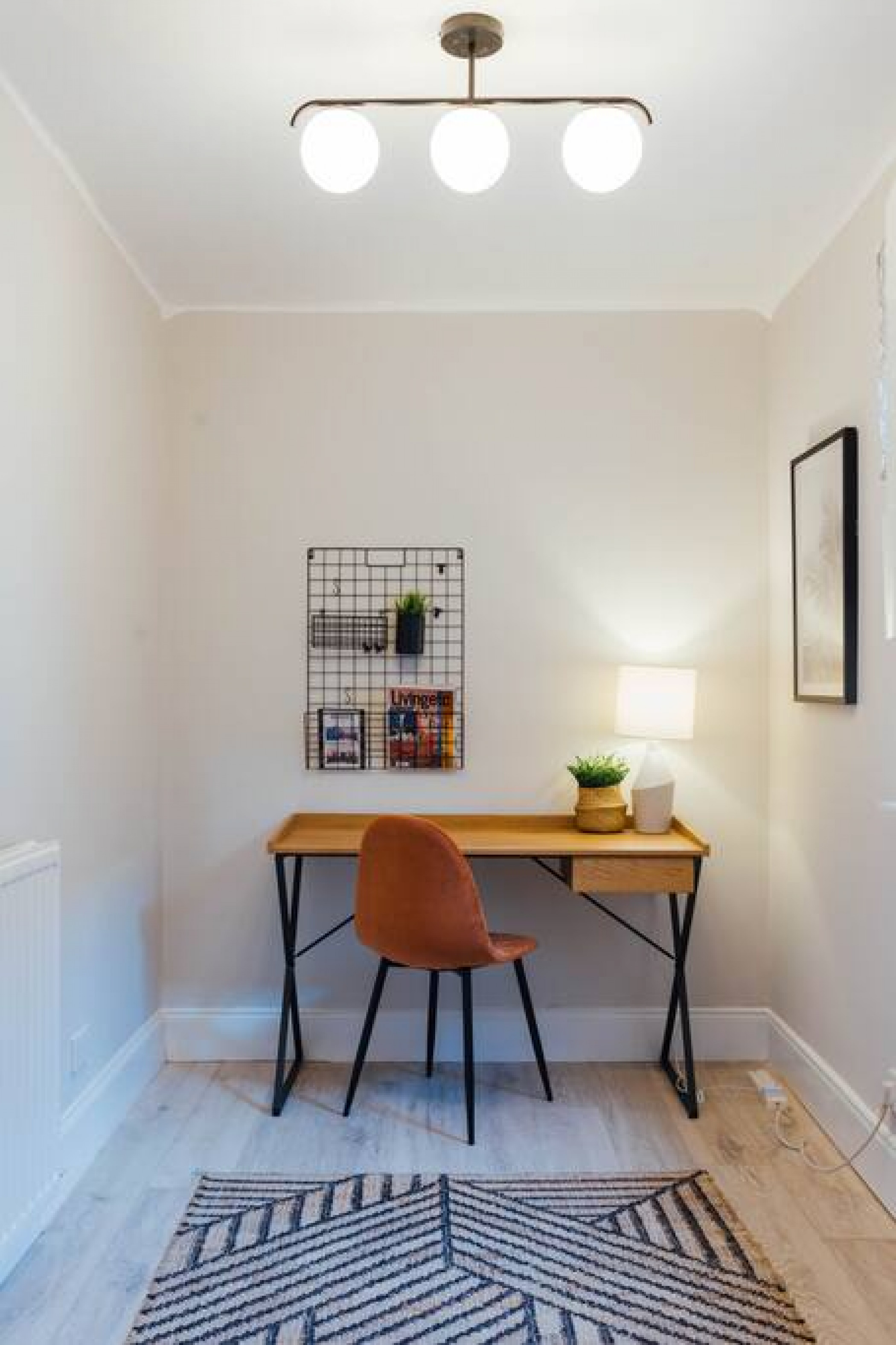 The Riverside Apartment (free parking) in 28 Alexandra Place, FK81UN, Stirling - Property image 4 - VivreStays
