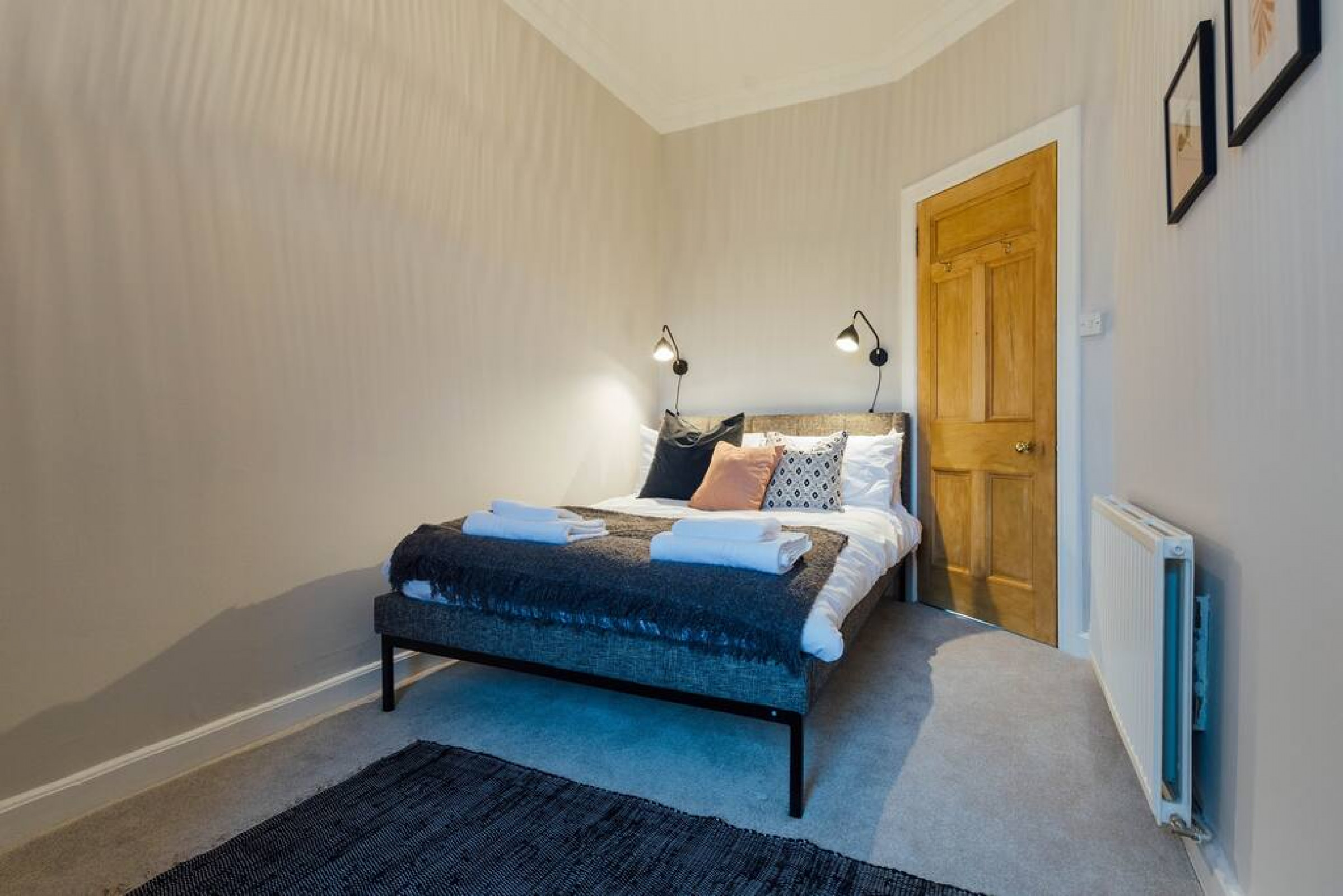 The Riverside Apartment (free parking) in 28 Alexandra Place, FK81UN, Stirling - Property image 6 - VivreStays