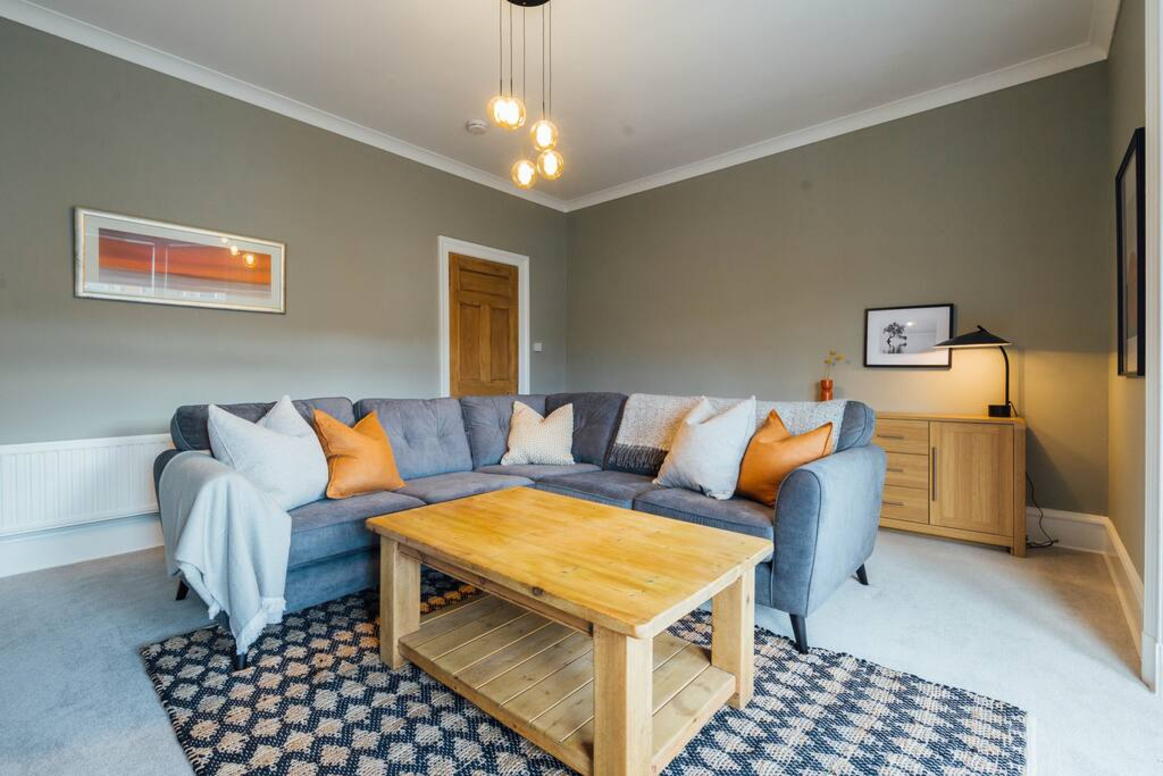 The Riverside Apartment (free parking) in 28 Alexandra Place, FK81UN, Stirling - Property image 19 - VivreStays
