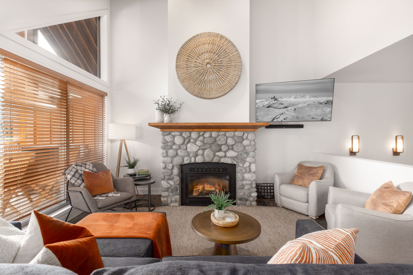 Private Montebello Home - D1 - 4809