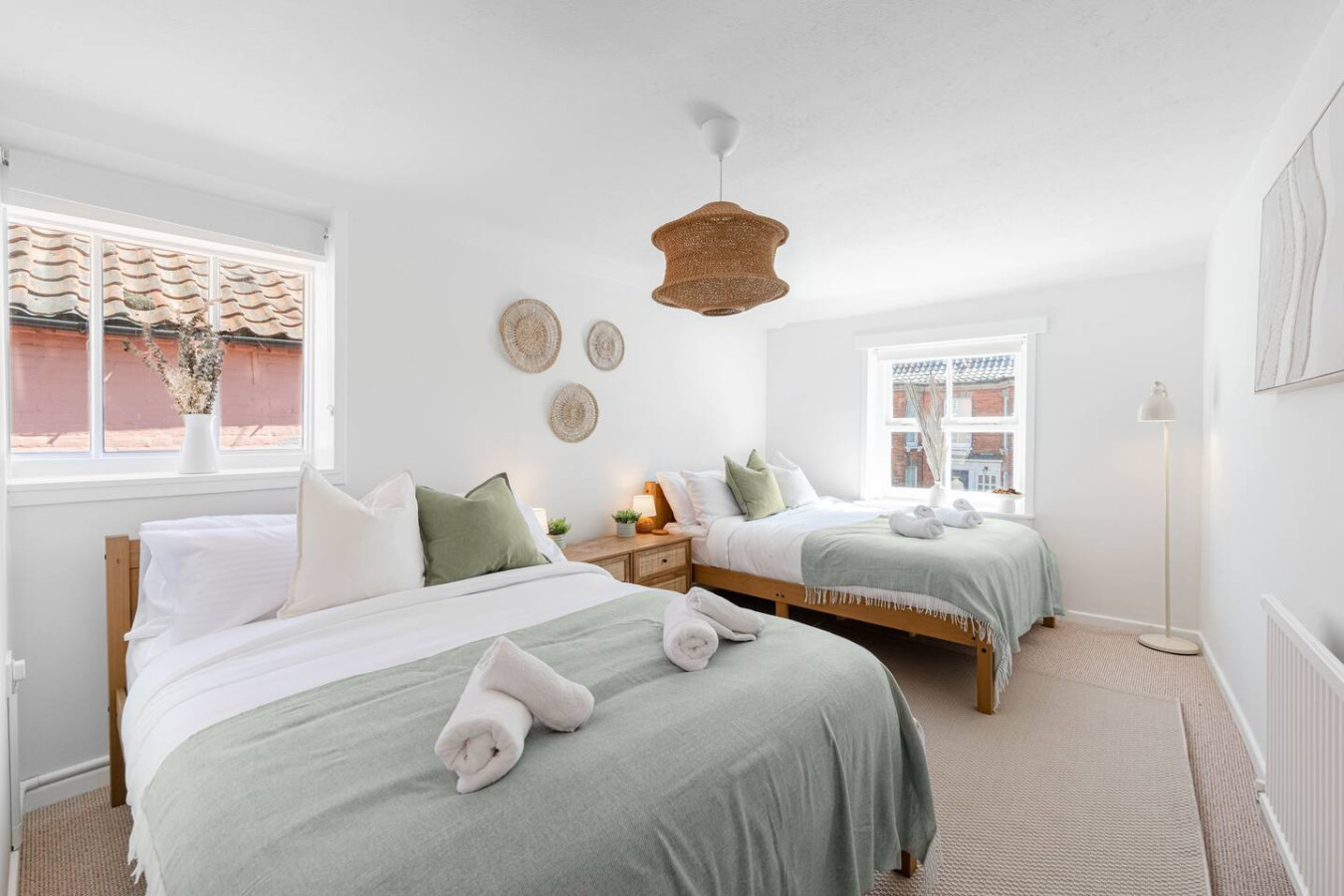 Prime Location Cottage, Southwold Gem, Sleeps 8, photo 8
