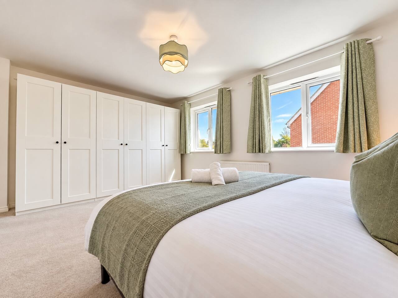 Sizewell Contractors 5Beds Parking Long Stay Deals, photo 2