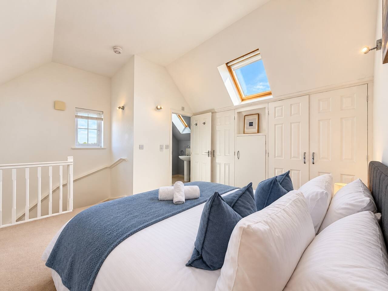 Typically set up as  super king but can be separated into two singles in this spacious bedroom
