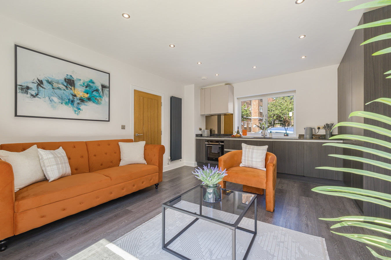 Spacious 3BR Hove Home • Sleeps 8 • Free Parking in Eaton Road - Property image 23 - VivreStays