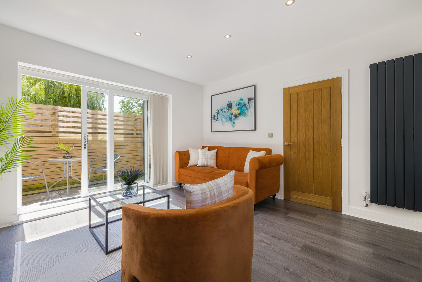Spacious 3BR Hove Home • Sleeps 8 • Free Parking in Eaton Road - Property image 3 - VivreStays