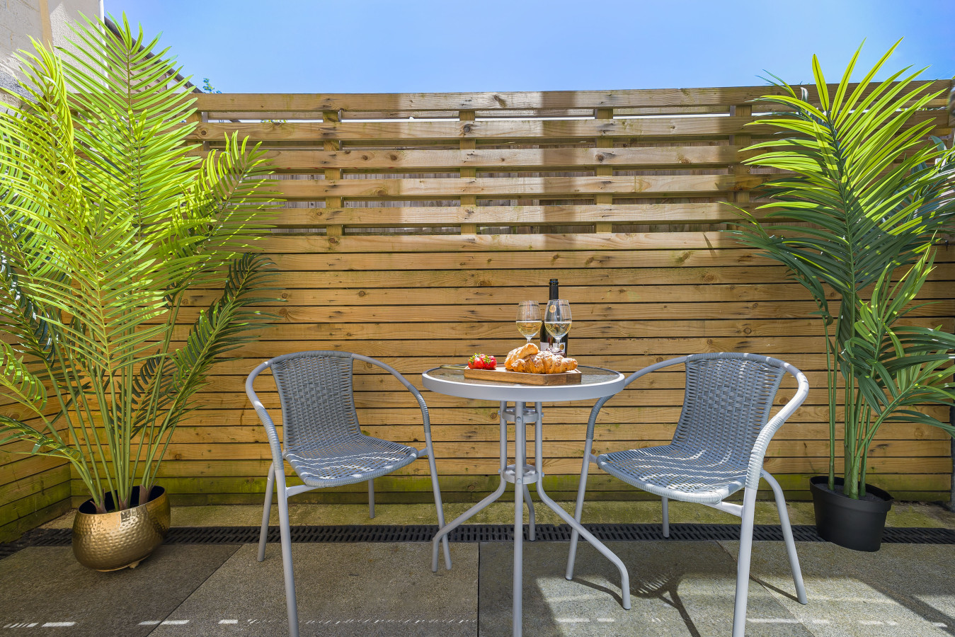 Spacious 3BR Hove Home • Sleeps 8 • Free Parking in Eaton Road - Property image 28 - VivreStays