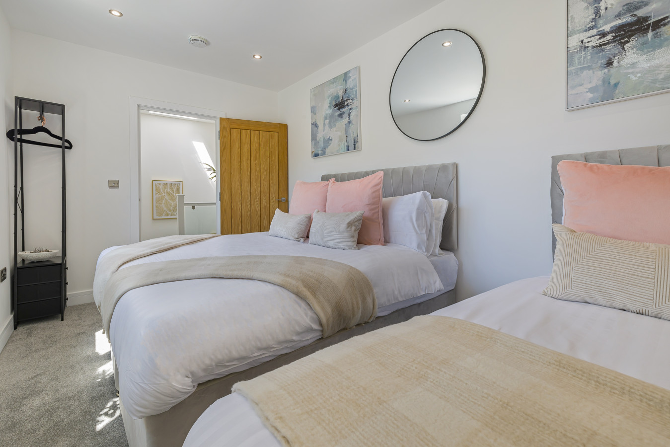 Spacious 3BR Hove Home • Sleeps 8 • Free Parking in Eaton Road - Property image 20 - VivreStays