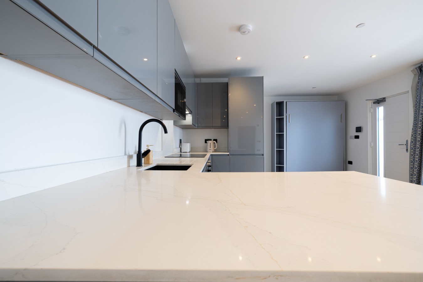 Finchley Penthouse | Sleeps 8 | Long Stay Discount | LDN in Ballards Lane - Property image 33 - VivreStays