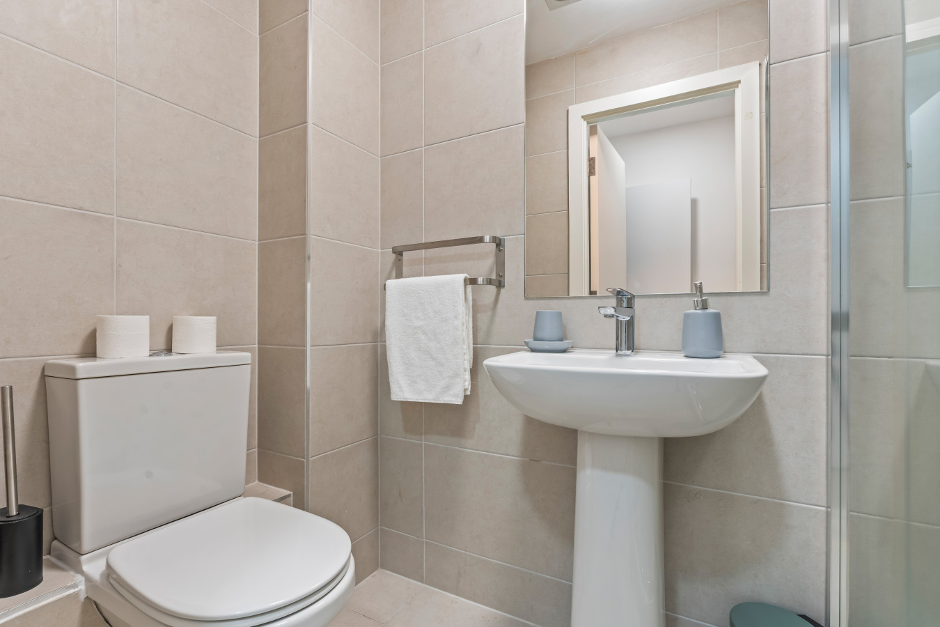 3 Bed | 3 Bath | Sleeps 6 | Arena | Leeds Central in Back Hyde Terrace - Property image 20 - VivreStays