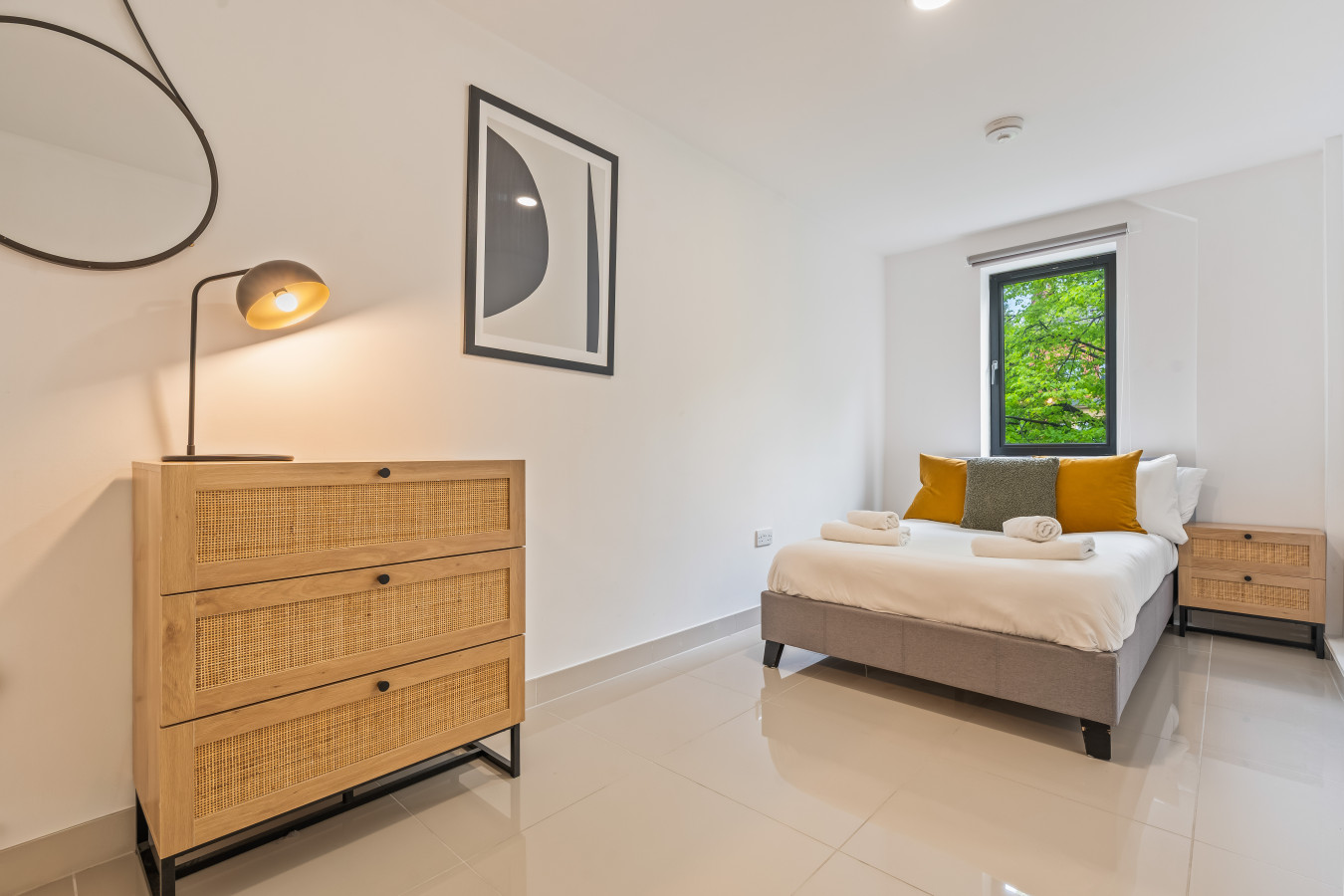 3 Bed | 3 Bath | Sleeps 6 | Arena | Leeds Central in Back Hyde Terrace - Property image 13 - VivreStays