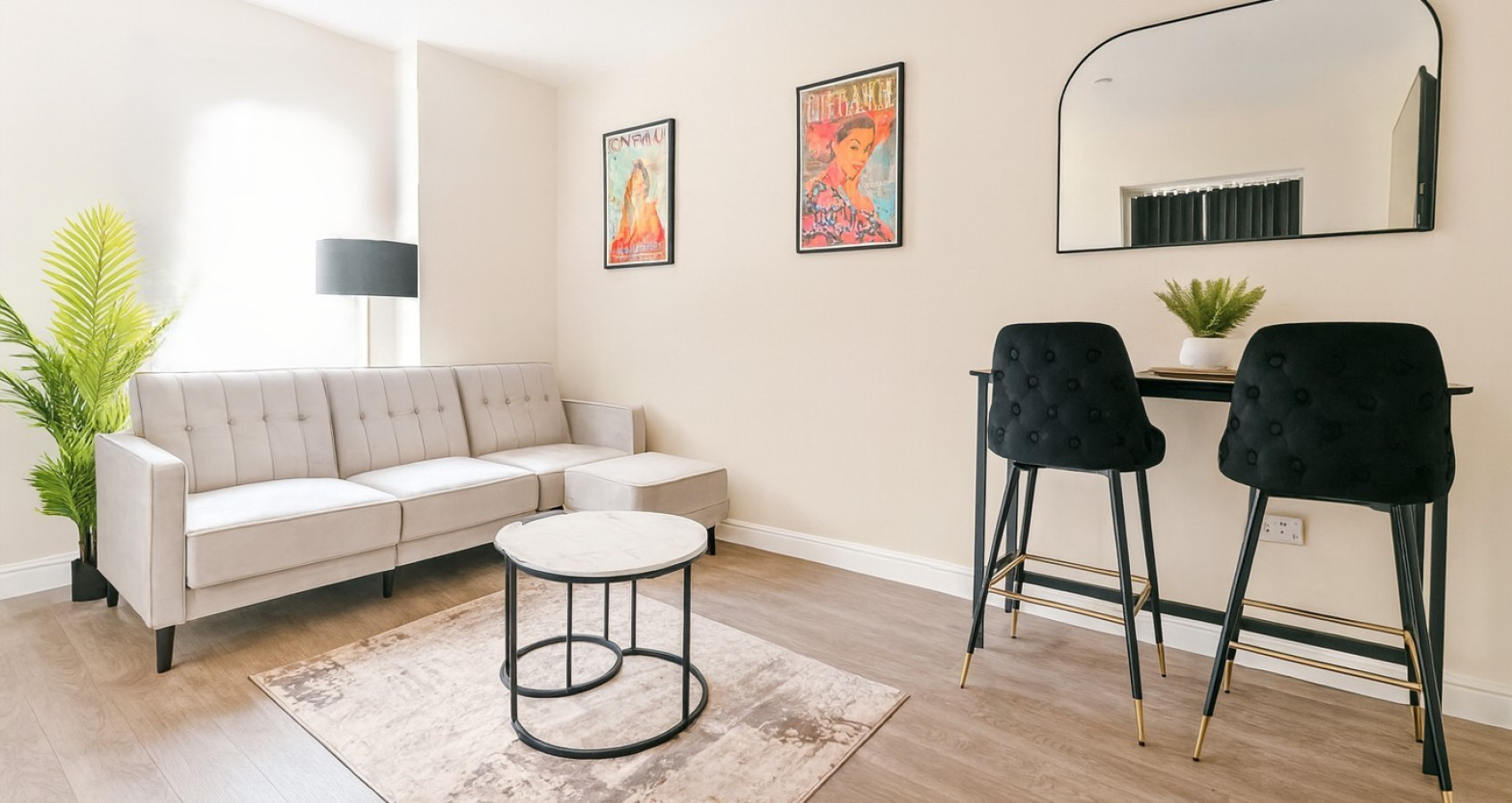Cardiff 3BR Suite | Contractors | Sleeps up to 8 in CF24 1QA, Emerald Street, Wales, United Kingdom - Property image 10 - VivreStays