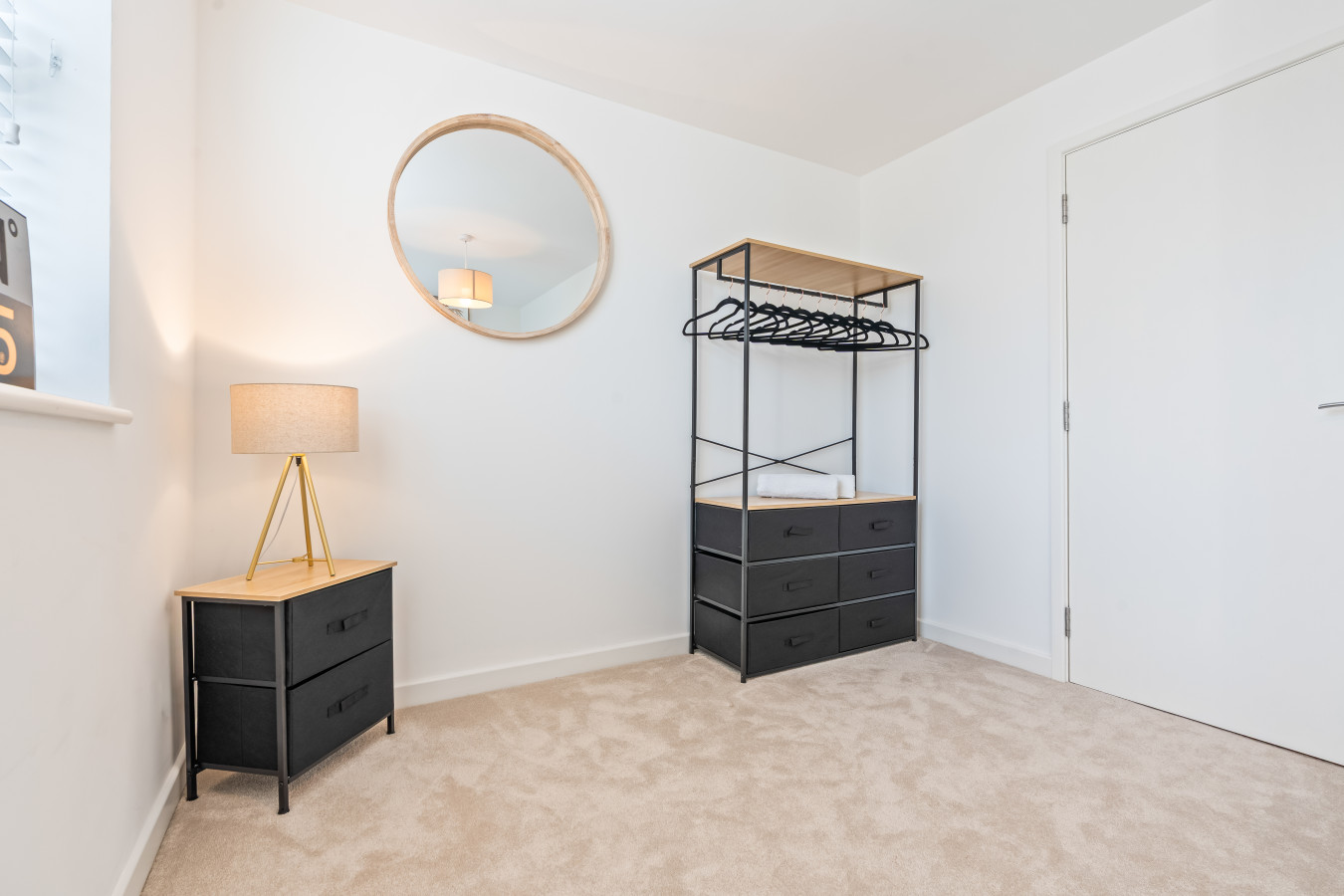 Reservoir Residence • 3-Bed Home & Nearby Parking in Reservoir Retreat - Property image 14 - VivreStays