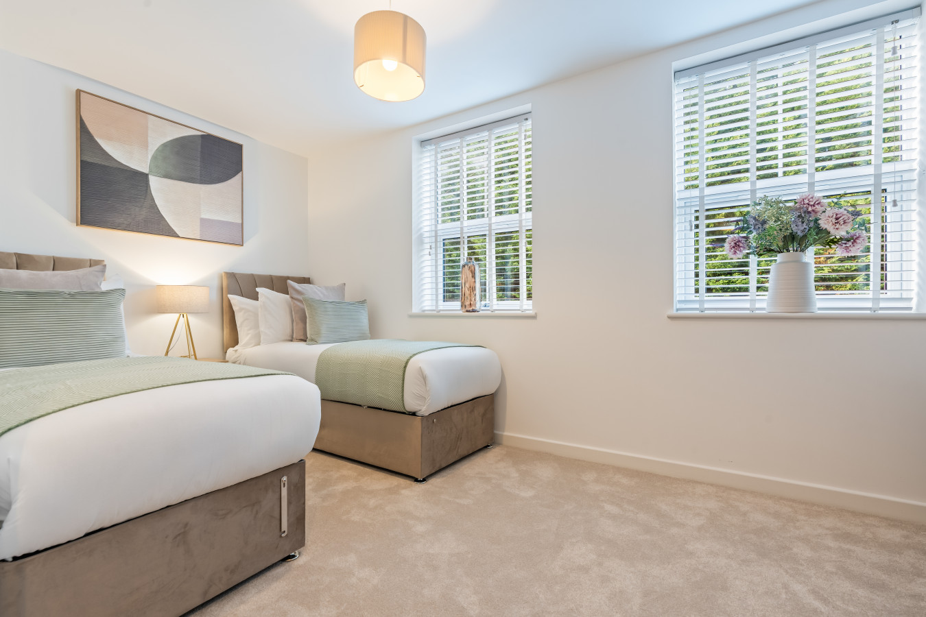 Reservoir Residence • 3-Bed Home & Nearby Parking in Reservoir Retreat - Property image 3 - VivreStays