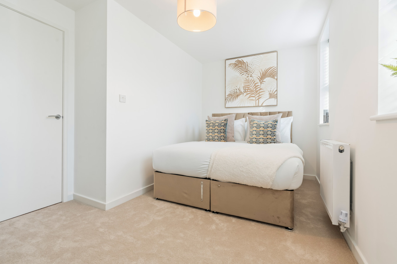Reservoir Residence • 3-Bed Home & Nearby Parking in Reservoir Retreat - Property image 9 - VivreStays