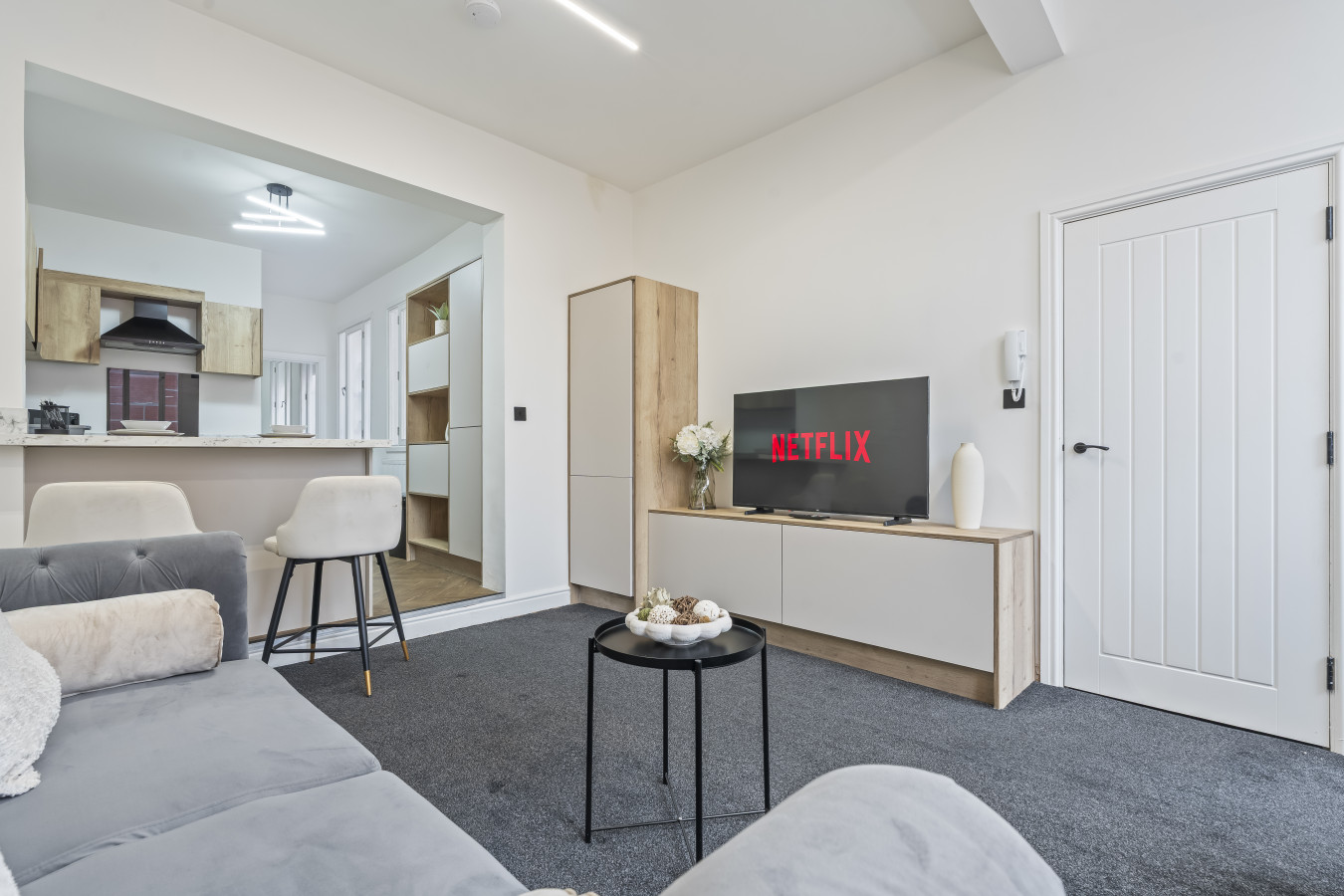 Vittoria St | Jewellery Quarter | Sleeps 10 | 2BR in Vittoria Street - Property image 10 - VivreStays