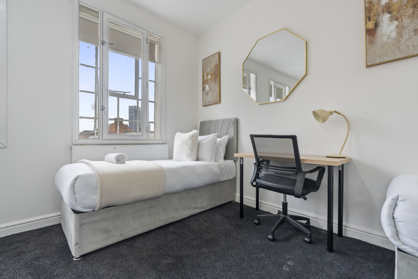 Vittoria St | Jewellery Quarter | Sleeps 10 | 2BR in Vittoria Street - Property image 13 - VivreStays