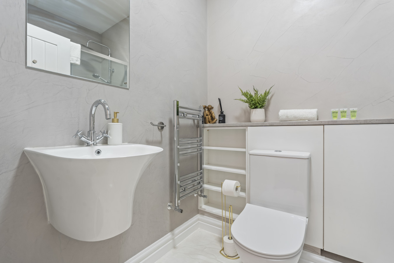 Vittoria St | Jewellery Quarter | Sleeps 10 | 2BR in Vittoria Street - Property image 19 - VivreStays