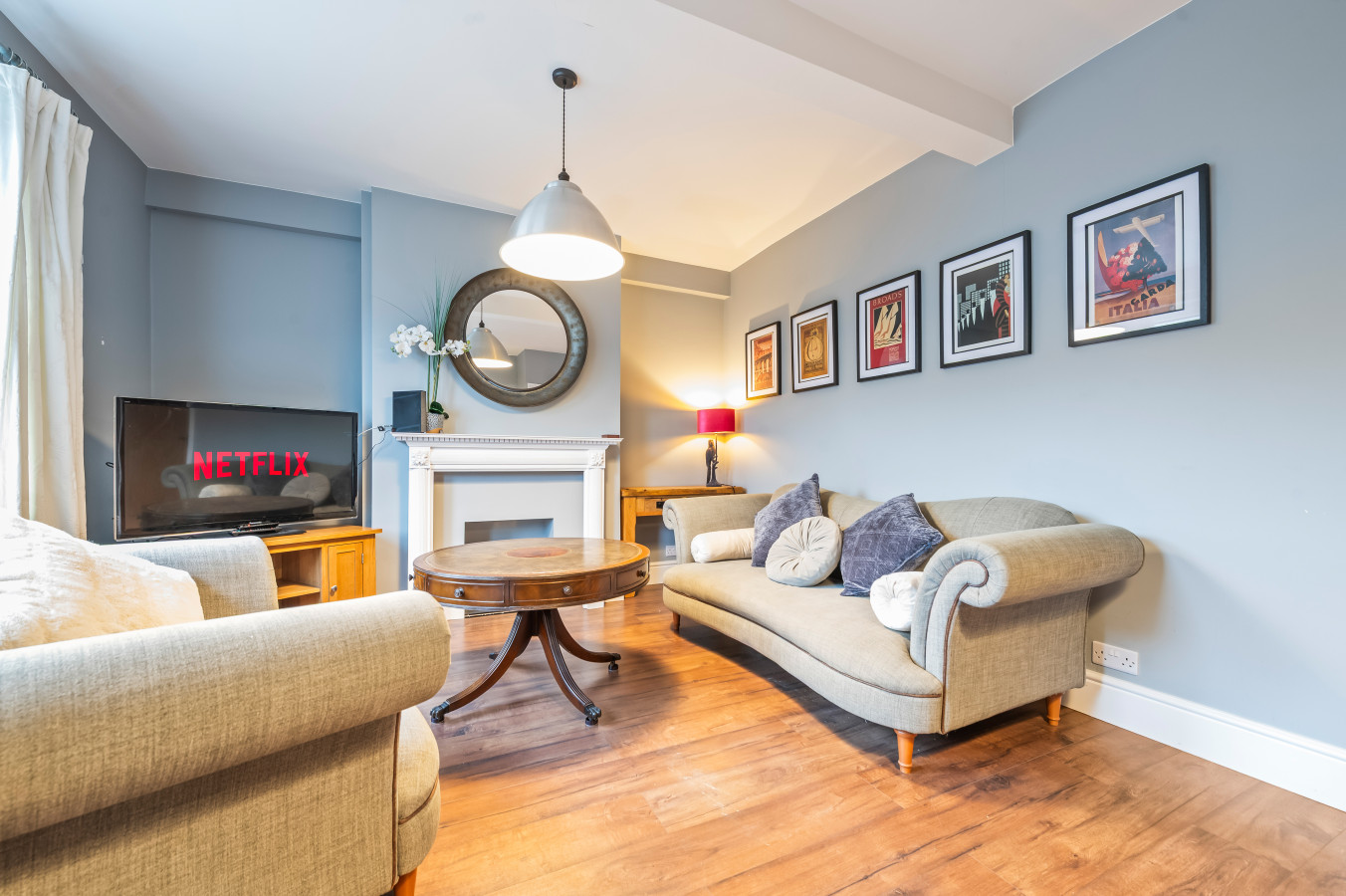 3 Bedroom Home • Sleeps 6 • Free Parking • York in 73 Alcuin Avenue - Property image 26 - VivreStays