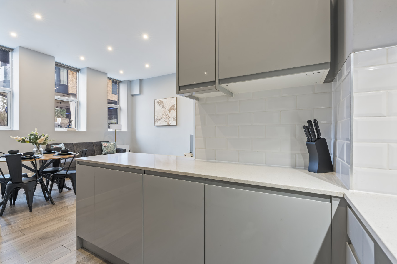 Coulsdon Escape | 3 BR | Sleeps 5 | Free Parking in 129 Brighton Road - Property image 13 - VivreStays