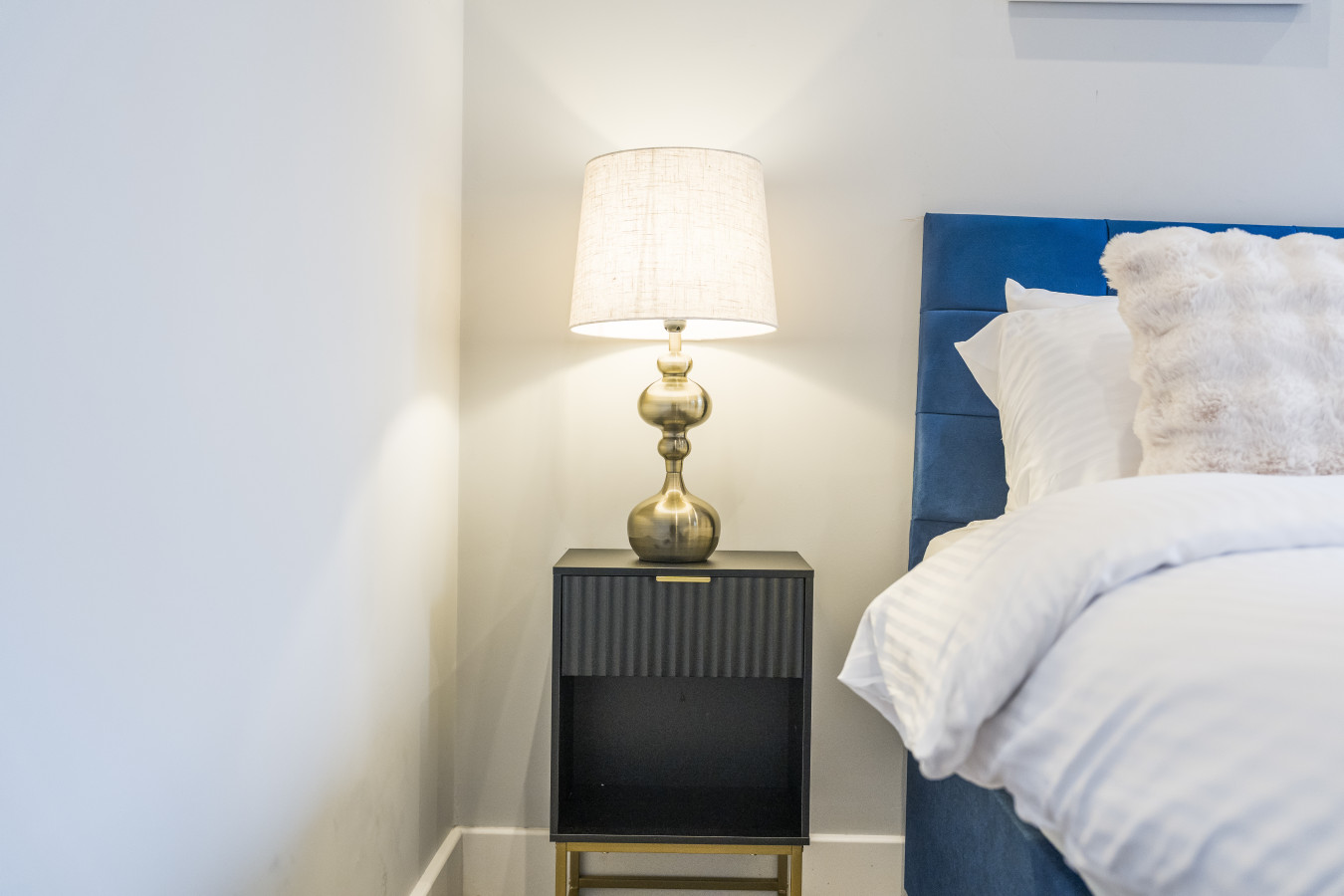 Coulsdon Escape | 3 BR | Sleeps 5 | Free Parking in 129 Brighton Road - Property image 18 - VivreStays