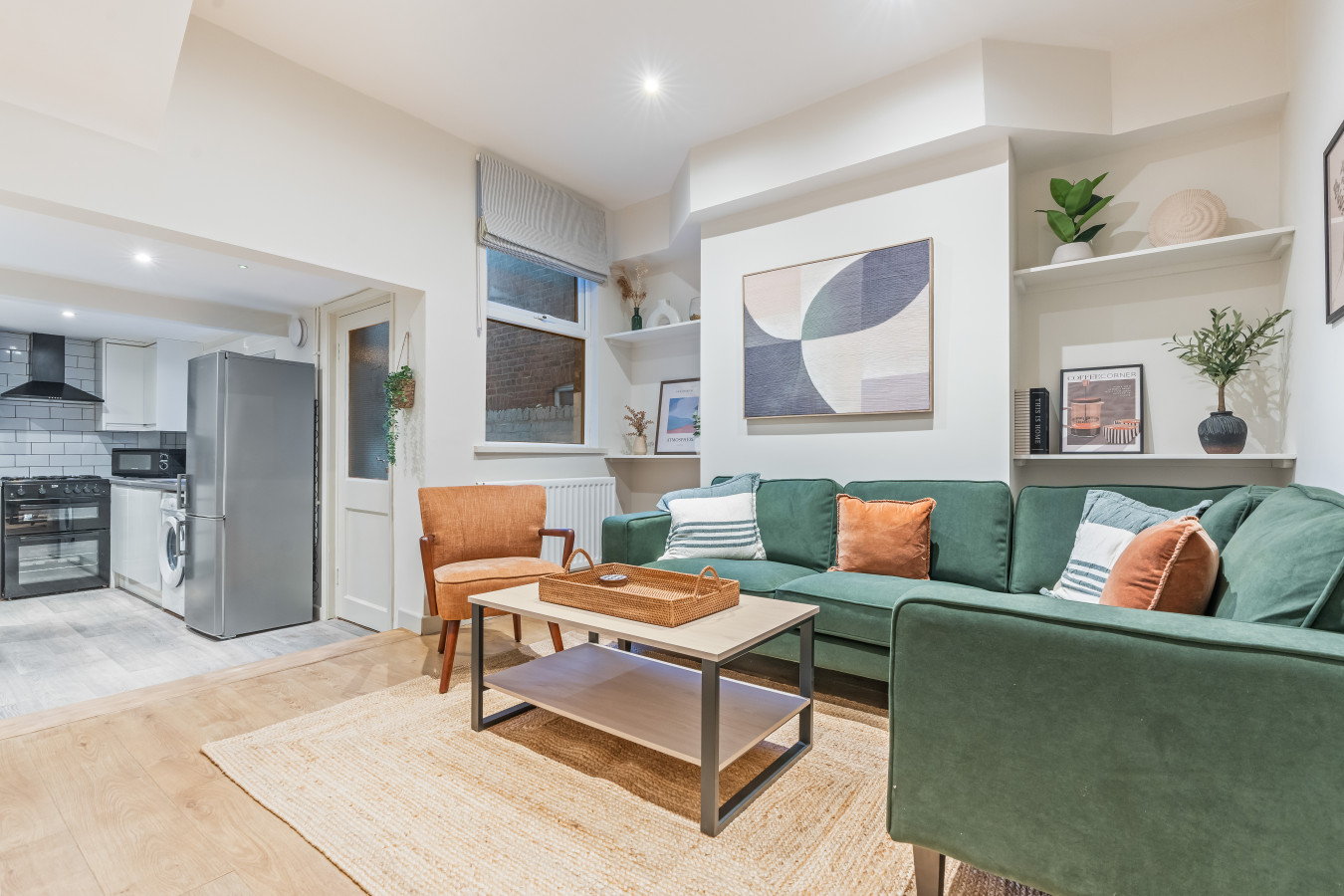Chester Manor | 5 BR | Sleeps 10 | Free Parking in 31 Ermine Road - Property image 25 - VivreStays