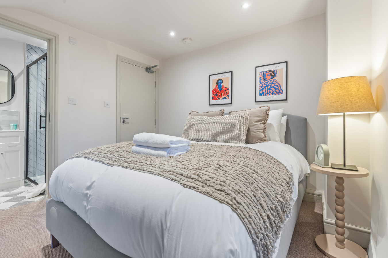 Chester Manor | 5 BR | Sleeps 10 | Free Parking in 31 Ermine Road - Property image 27 - VivreStays