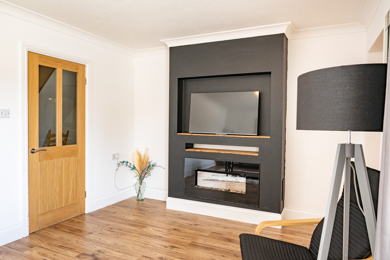 3 Bedroom Home | Free Parking | Sleeps 5 | Castle in 31 Elizabeth Avenue - Property image 7 - VivreStays