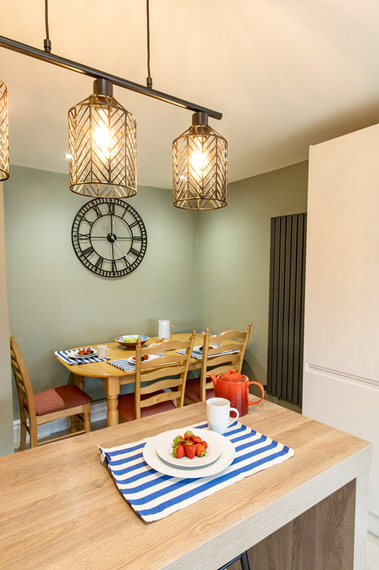 3 Bedroom Home | Free Parking | Sleeps 5 | Castle in 31 Elizabeth Avenue - Property image 27 - VivreStays