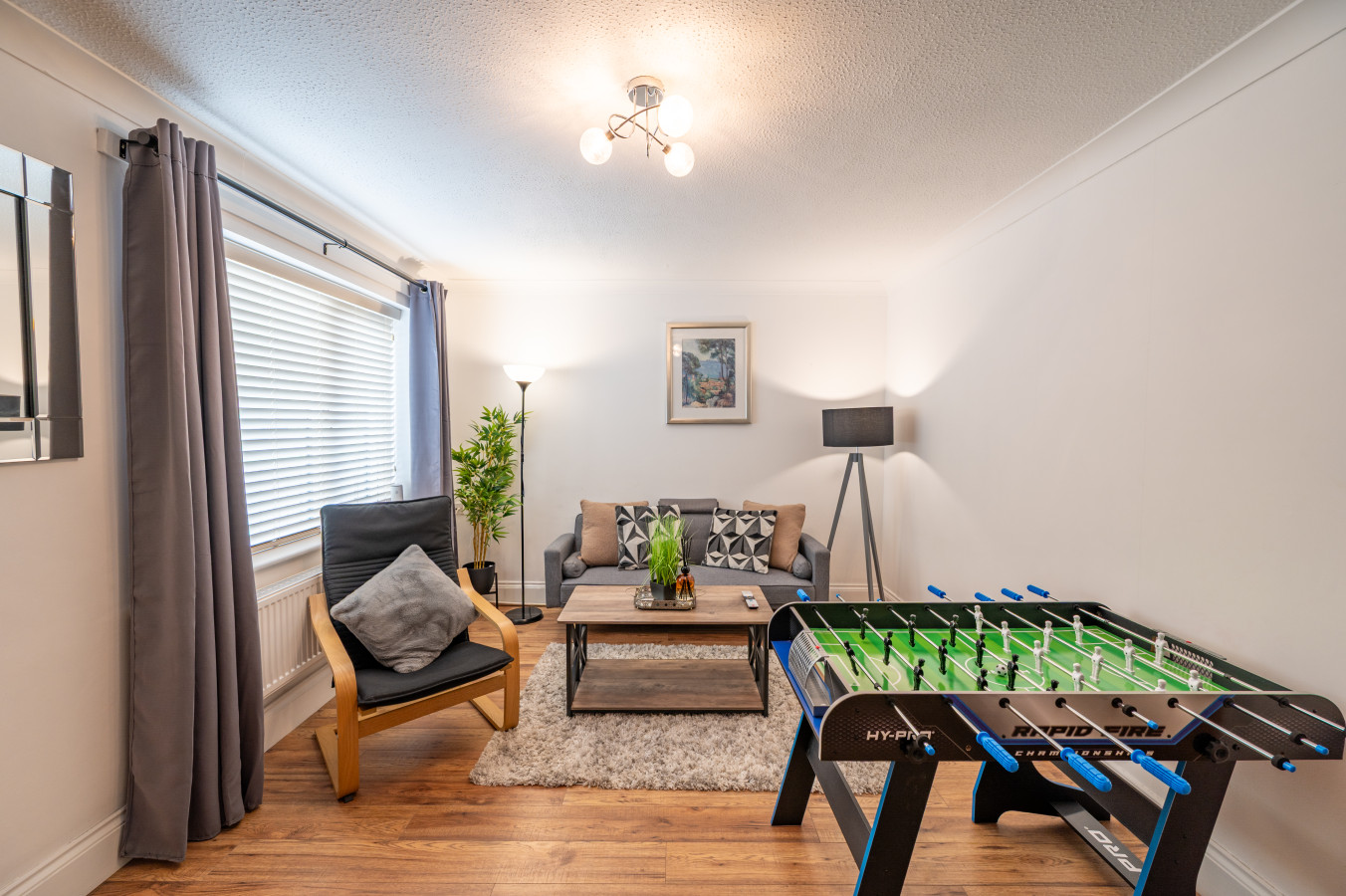 3 Bedroom Home | Free Parking | Sleeps 5 | Castle in 31 Elizabeth Avenue - Property image 28 - VivreStays