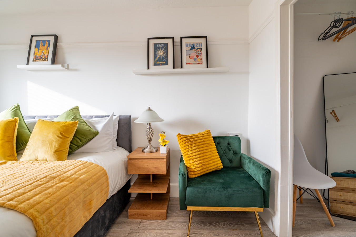 3 Bedroom Home | Free Parking | Sleeps 5 | Castle in 31 Elizabeth Avenue - Property image 17 - VivreStays