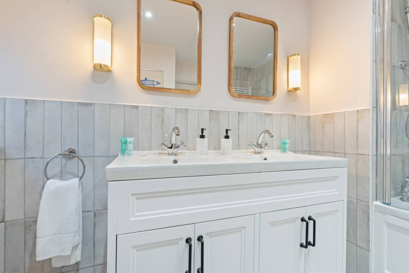 Hoole 2 BR Home | Free Parking | Sleeps 7 | 5 Beds in 86 Westminster Road - Property image 18 - VivreStays