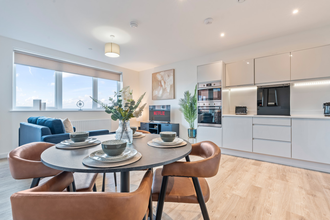 Riverside Retreat | Free Parking | 2BR | Station in Elmsleigh Road - Property image 9 - VivreStays