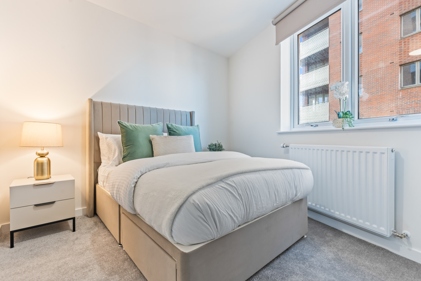 Riverside Retreat | Free Parking | 2BR | Station in Elmsleigh Road - Property image 2 - VivreStays