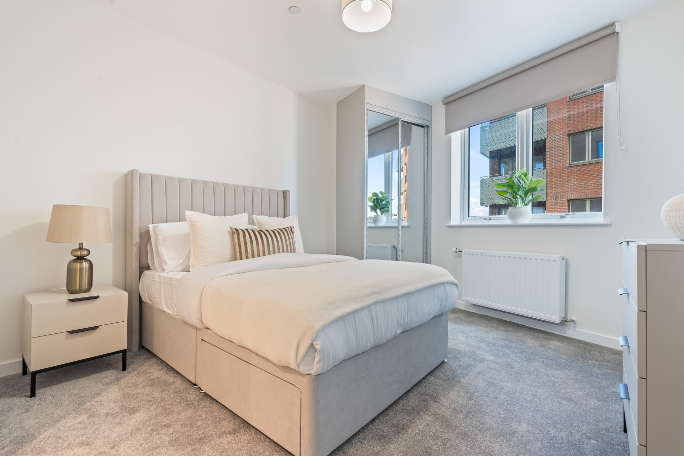 Riverside Retreat | Free Parking | 2BR | Station in Elmsleigh Road - Property image 3 - VivreStays