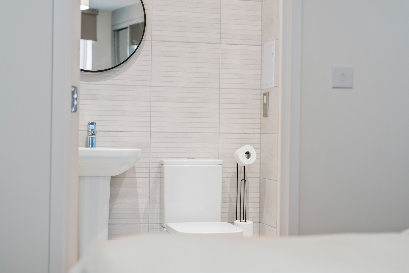 Riverside Retreat | Free Parking | 2BR | Station in Elmsleigh Road - Property image 17 - VivreStays
