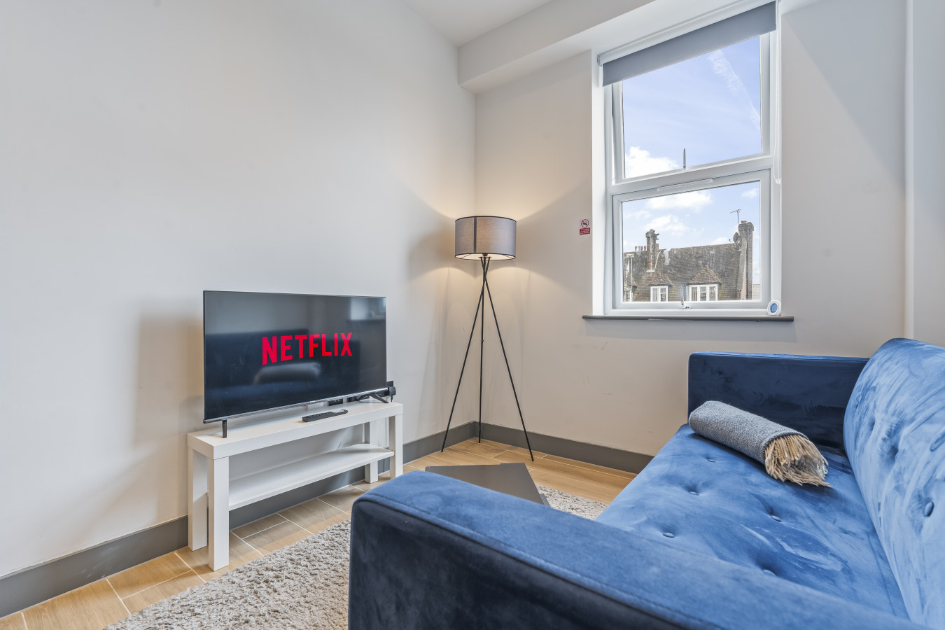 Woodside Park Suite | 2Bed | 2Bath | Sleeps 5 in Ballards Lane - Property image 4 - VivreStays