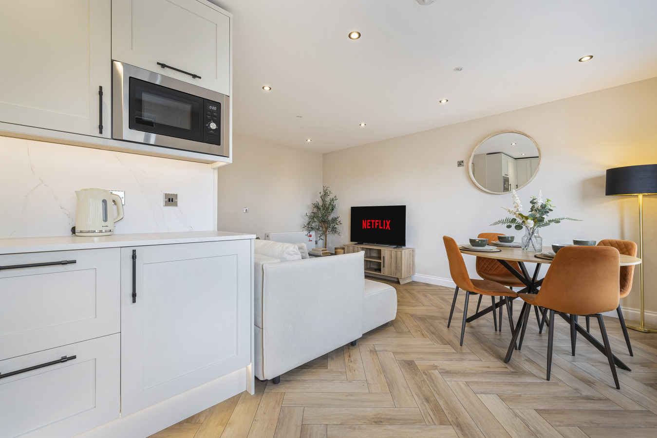 Queens Place | 3 Beds | Sleeps 4 | Lanes & Pier in Queen Square - Property image 12 - VivreStays