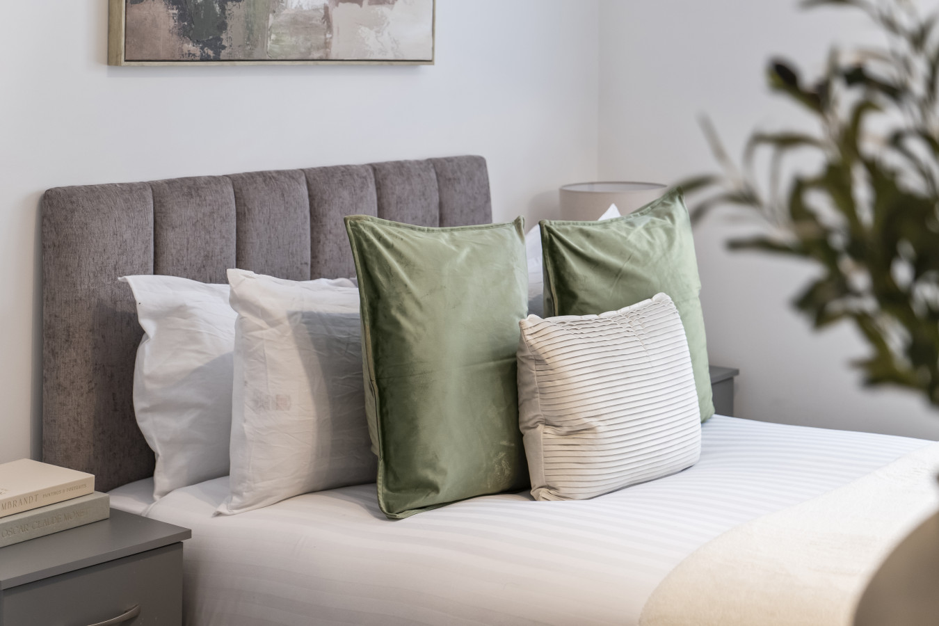 Central Mint Suite | Free Parking | Sleeps 4 | Arena in Mint Drive - Property image 16 - VivreStays