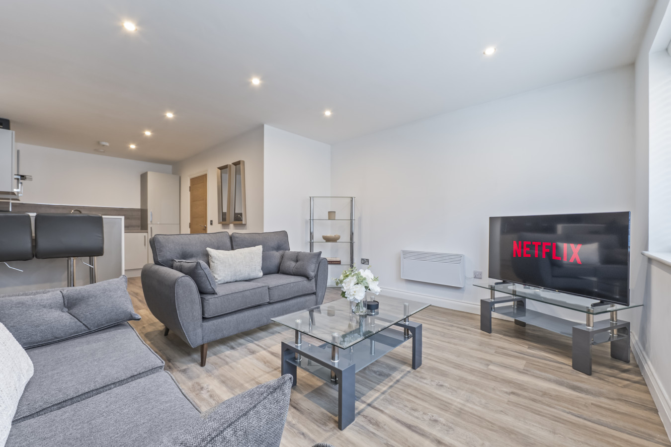 Central Mint Suite | Free Parking | Sleeps 4 | Arena in Mint Drive - Property image 4 - VivreStays
