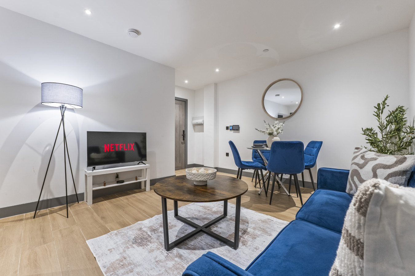 Avenir Suite | Sleeps 4 | 2Bed | 2Bath | N Finchley serviced apartment - North Finchley - VivreStays