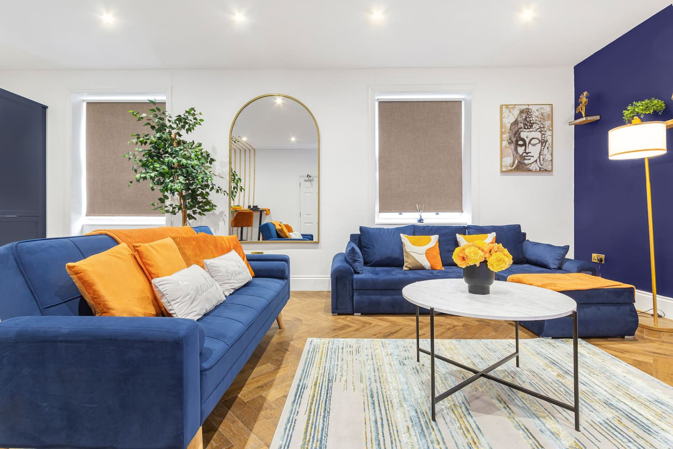 Lanes Golden | 2BR | 4 Beds | Sleeps 8 in 7 Clarence Yard - Property image 4 - VivreStays