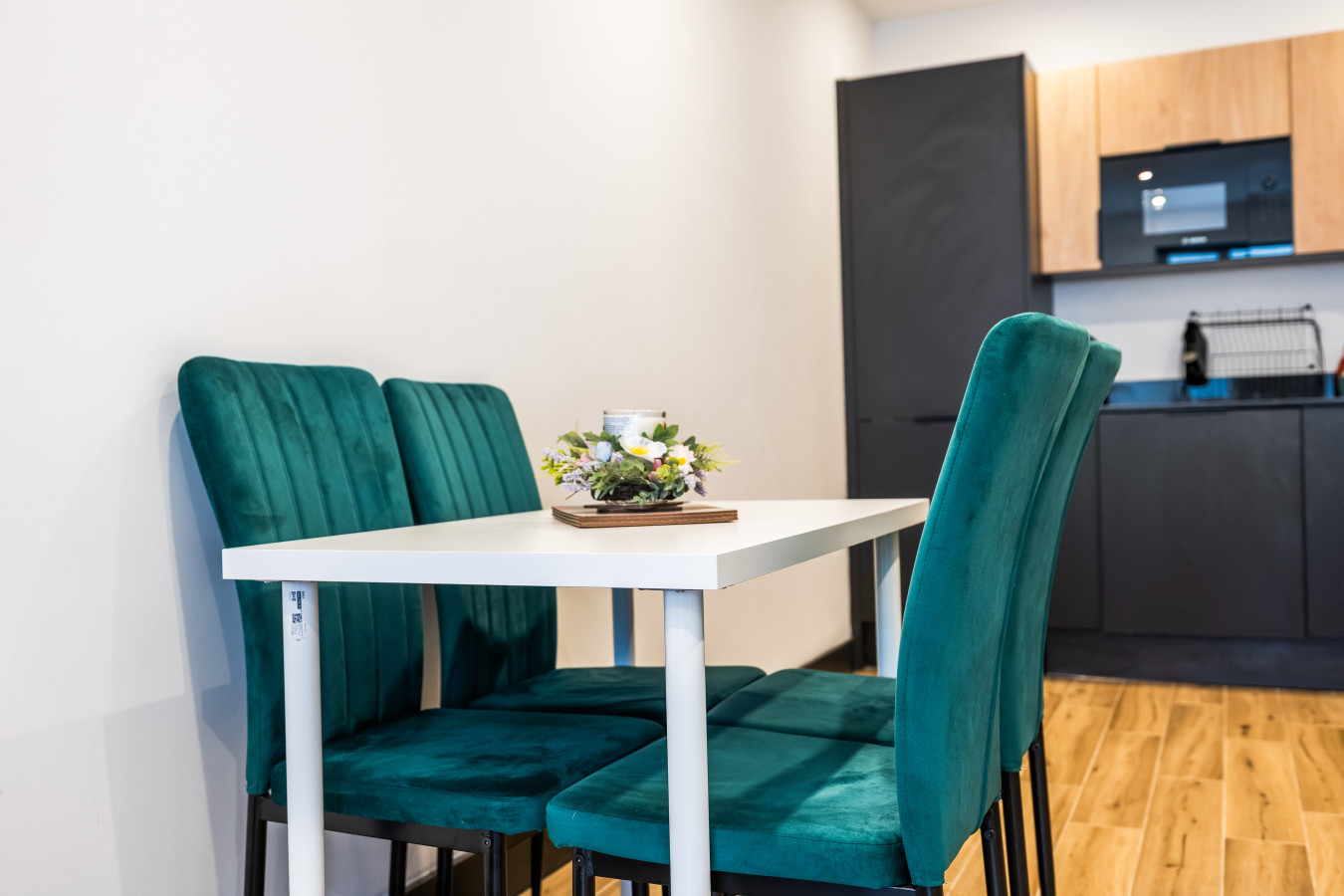 Sia Suite | Sleeps 2 | N. Finchley | Tube in 751A High Road - Property image 14 - VivreStays